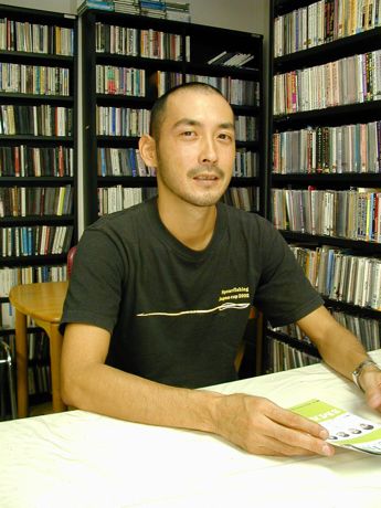 栗岩薫さん写真 栗岩薫さん