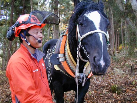相棒のサムライキングと飼い主でリーダーの岩間敬さん 相棒のサムライキングと飼い主でリーダーの岩間敬さん